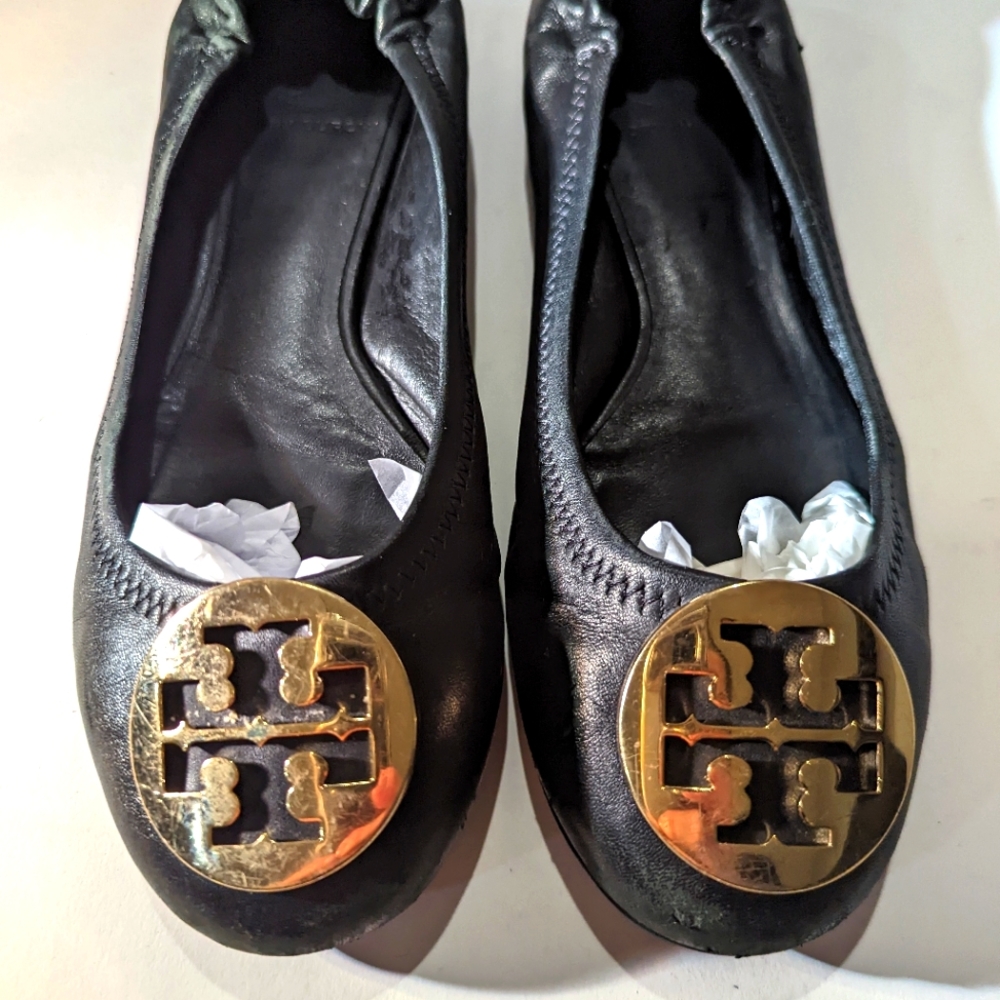 Toet Burch Black & Gold Reva Flats size 7